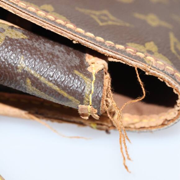 LOUIS VUITTON Monogram Gibeciere MM Shoulder Bag M42247 - Picture 5 of 13